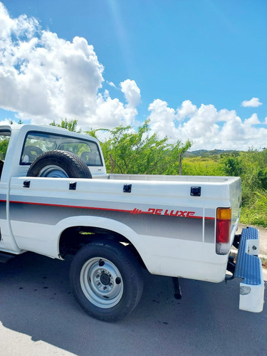Chevrolet D-20 Custom S