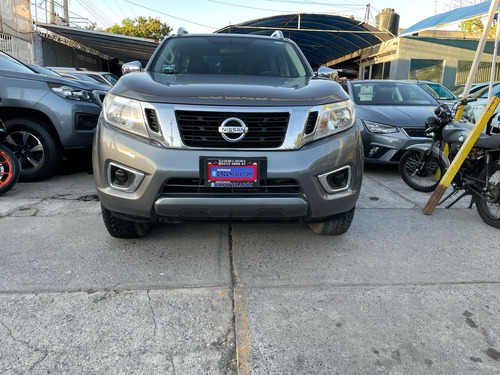 Nissan NP300 Frontier 2.5 Le Aa Mt
