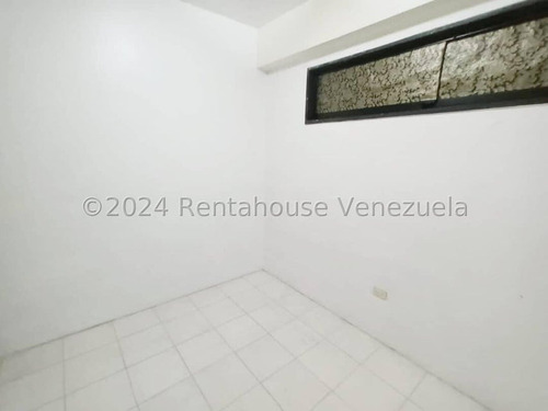 Marcos Gonzalez Alquila Bello Apartamento Zona Este Barquisimeto - Lara. #25-5104