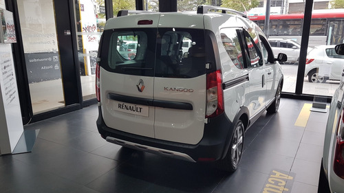 Imagen 12 de 12 de Renault Kangoo Ii Stepway 1.6 Sceii (ra)