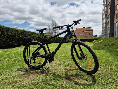 Bicicleta Mtb, B-twin, Linea  Rockrider 520, 