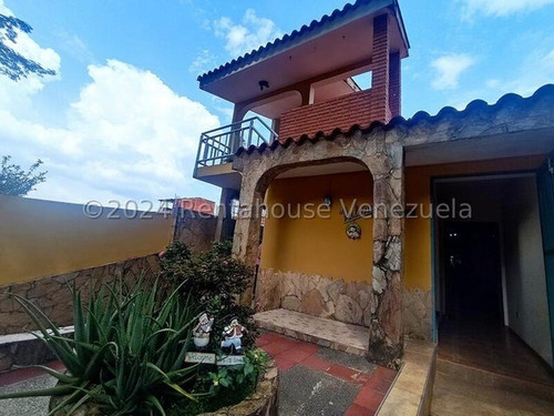 Casa En Venta Trigal Norte Valencia Celeste Nuñez