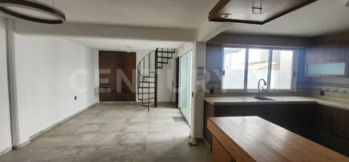 Casa En Renta En Foresta, Metepec