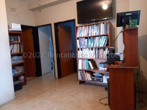Imagen 13 de 20 de Vendo Casa Tipo Townhouse En Urbanizacion Doña Elvira, Codigo 22-25035 Cm