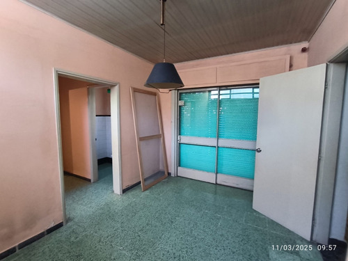 Venta Casa 5 Dormitorios Centro Con Cochera