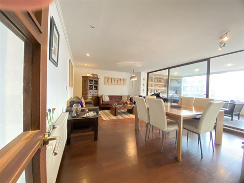 Departamento Penthouse En Venta De 5 Dorm., Alto Las Condes