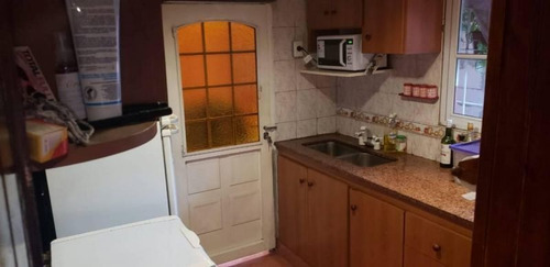 Casa 5 Ambientes Con Patio Y Cocheras