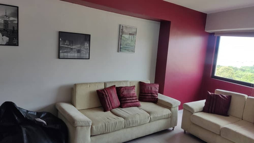 Apartamento En Venta En El Parral, 74m², Res Normandía Cod 269268