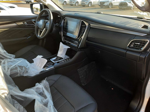 Isuzu Mux 2024