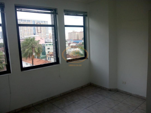 Sala Comercial Localizado(a) No Bairro Vila Mathias Em Santos / Santos - 6744