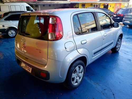 Imagem 4 de 9 de Fiat Uno 2014 1.4 Economy Flex 5p