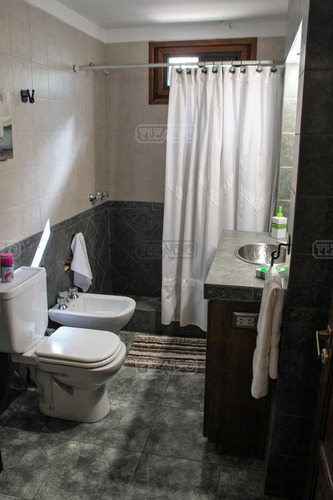 Imagen 12 de 30 de Casa En Venta Ubicado En Belgrano, Bariloche, Patagonia