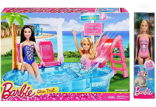 Parque Infantil De La Piscina Glamour Con La Muñeca Pl...