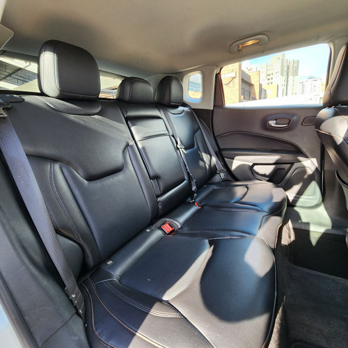 Jeep Compass LONGITUDE 2.0 4x2 Flex 16V Aut.