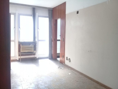 Conjunto Para Alugar, 80 M² Por R$ 1.500,00/mês - Centro - Santos/sp - Cj0082