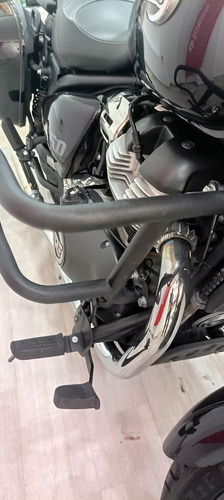 Royal Enfield Meteor 650 Astral Custom