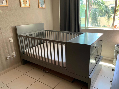 Cama Cuna Color Gris (Usado)