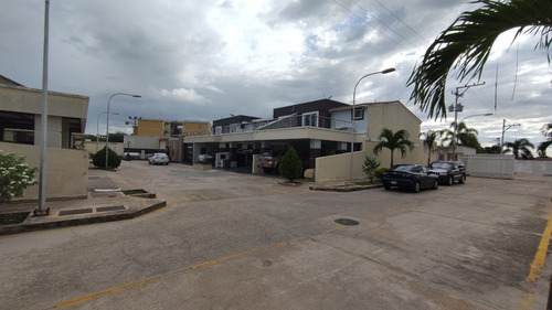 Imagen 13 de 16 de Townhouse En Venta Turmero Palma Segu 0412190156