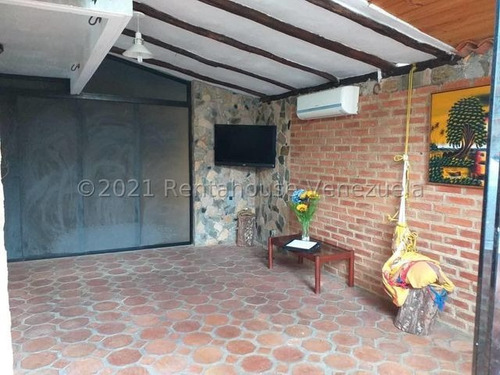 Imagen 27 de 29 de Casa Con Anexo En Los Chorros, Conjunto Cerrado, Caracas, Codigo: Mvg 21-23644