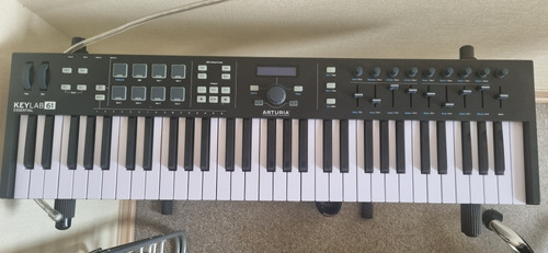 Arturia Keylab Essential 61 Black