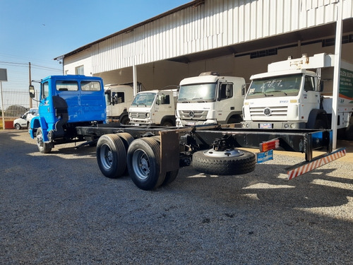 Imagem 5 de 14 de Mercedez Benz Mb L1620