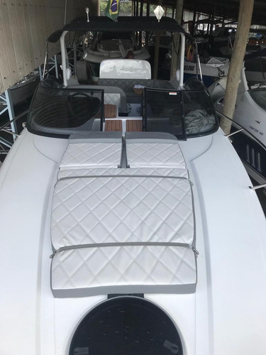 Imagem 4 de 15 de Solara 330 Targa Mercruiser Qsd 2x220hp Diesel 2020 Completa