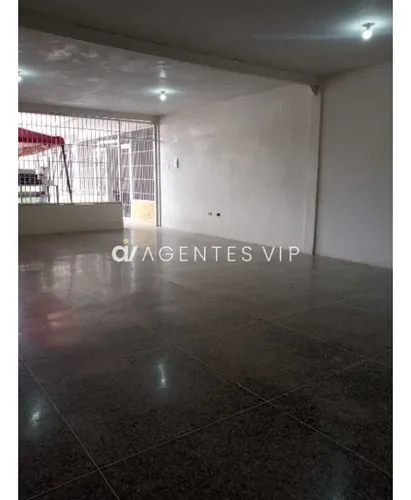 Local Comercial. Tipuro