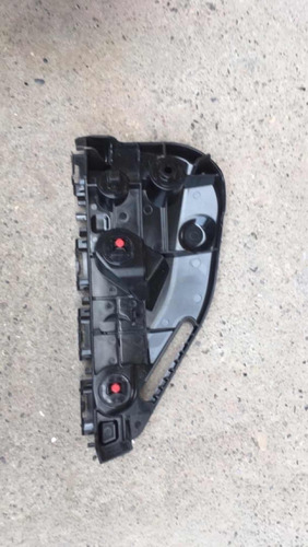 Guia Soporte Defensa Del Lh Toyota Hilux 2017 52116-0k180