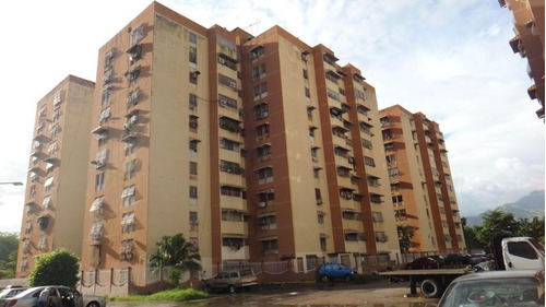 Imagen 1 de 14 de Vendo Apartamento En Urbanización Los Nísperos Turmero, Código 22-14340 Carlos M. 04243535083 
