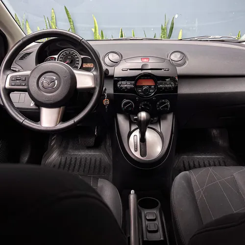 Mazda 2 Hatchback At 2015
