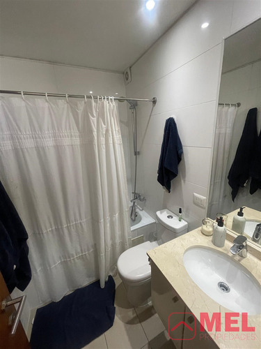 Departamento En Arriendo De 2d En Lo Barnechea (disp. Junio)