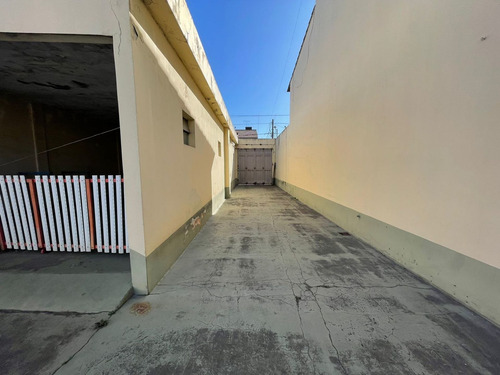 Imagen 4 de 20 de Lote De 8,66 X 56 Mts Con Losa Y Entrada De Camion