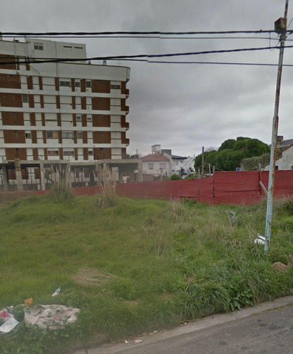 Vendo Lote En Mogotes - A Metros Del Mar - Apto Edificio - Real Oportunidad