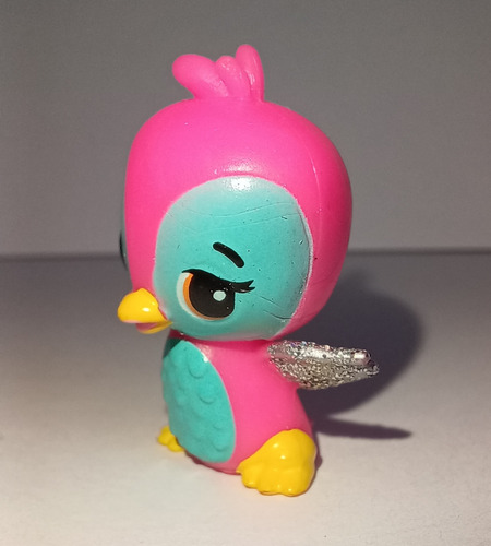 Figura Hatchimals Penguala Pingüino Rosa (Usado)