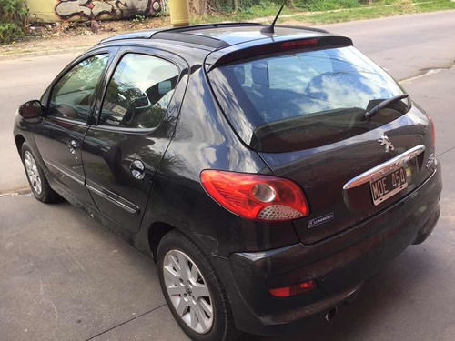 Peugeot 207 1.6 110 Feline 5p