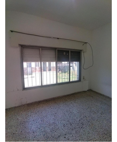 Casa Y Departamento En Venta. Apto Edificio. San Lorenzo, Santa Fe