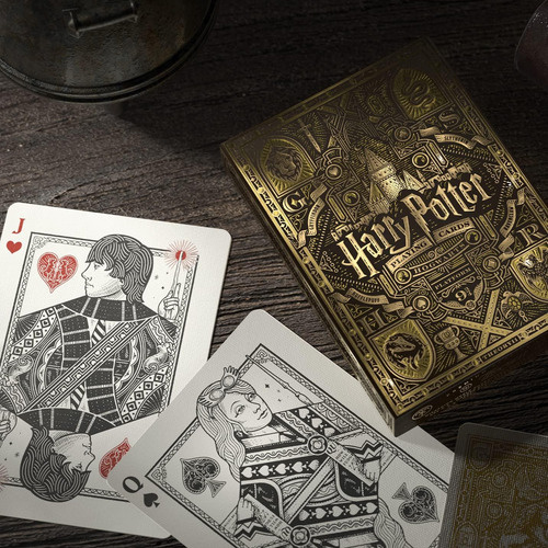 Teoría11 Harry Potter Jugando A Las Cartas - Amarillo (huffl