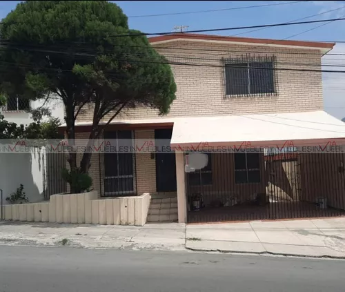 Casas en Venta en Ciudad Satélite, Monterrey | Metros Cúbicos