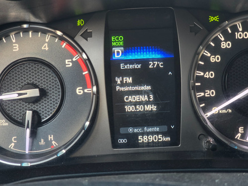 Toyota Hilux 4x4 Dc Srx 2.8 Tdi 6 At