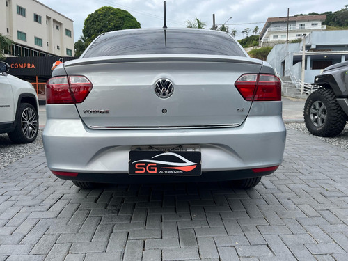 Volkswagen Voyage 1.6 8V