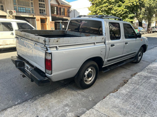 Nissan NP300 2.5 Cabina Doble 133cv 4x2