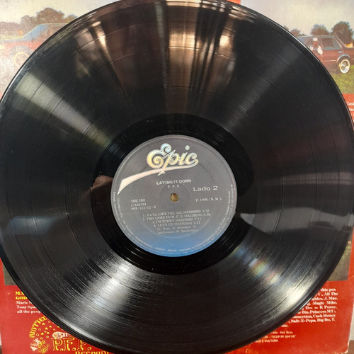 Imagem 7 de 9 de Vinil Lp P. F. P. Laying Down Bom Estado 1990