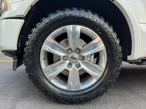 Ford Lobo 3.5 Doble Cabina Plinum Limited At