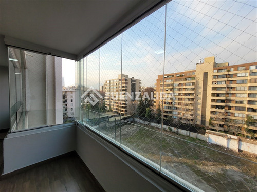 Departamento En Arriendo De 2 Dorm. En Providencia