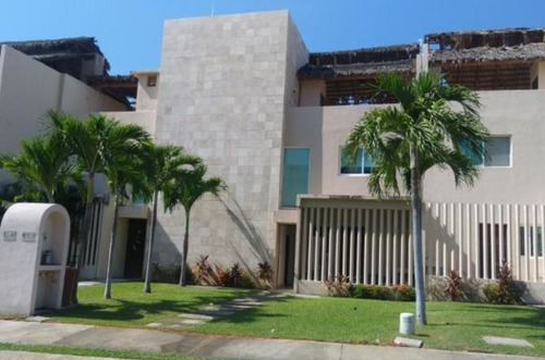 Imagen 2 de 14 de Casa En Residencial Banús En Acapulco Guerrero. Remate Ip81