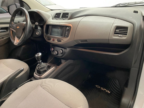 Imagen 11 de 19 de Chevrolet Spin 1.8 Ltz 5as 2018