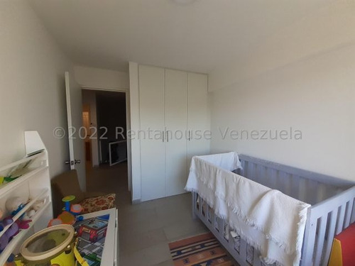 Imagen 26 de 30 de Apartamento En Venta Los Palos Grandes 22-16330 Juan Paz 0412-6250686