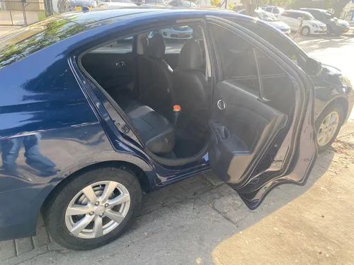 Nissan Versa 1.6 Advance