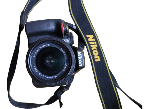 Camara Nikon D3300
