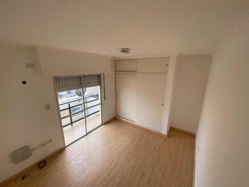 Departamento Con Cochera En Venta San Nicolás De Los Arroyos